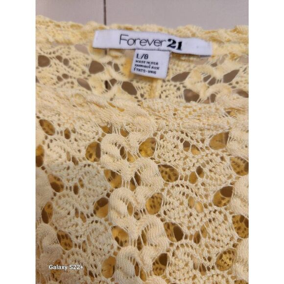 +21 Forever21 yellow crop top - Picture 3 of 9